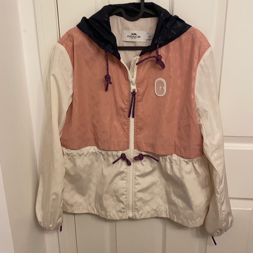 Cute Coach Raincoat - Picture 1 of 5